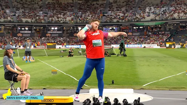 Zlatý hod a rekord šampionátu v podání koulaře Crousera