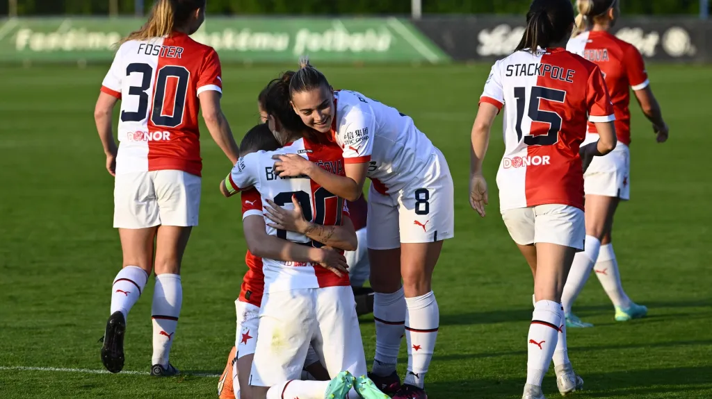 Radost fotbalistek Slavie