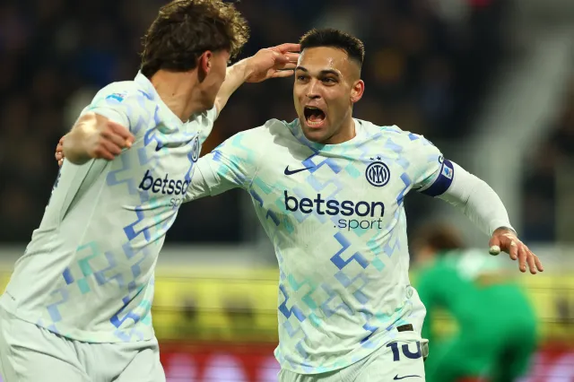 Inter udolal Atalantu a znovu vede Serii A, Vitík nastoupil v základu Boloni