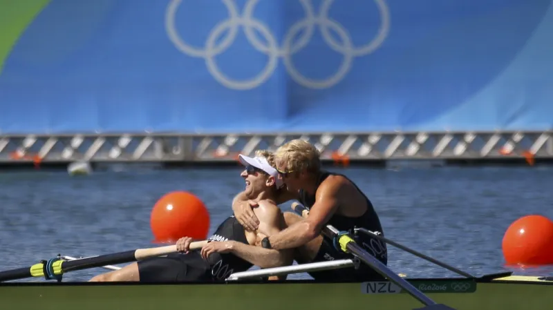 Eric Murray a Hamish Bond