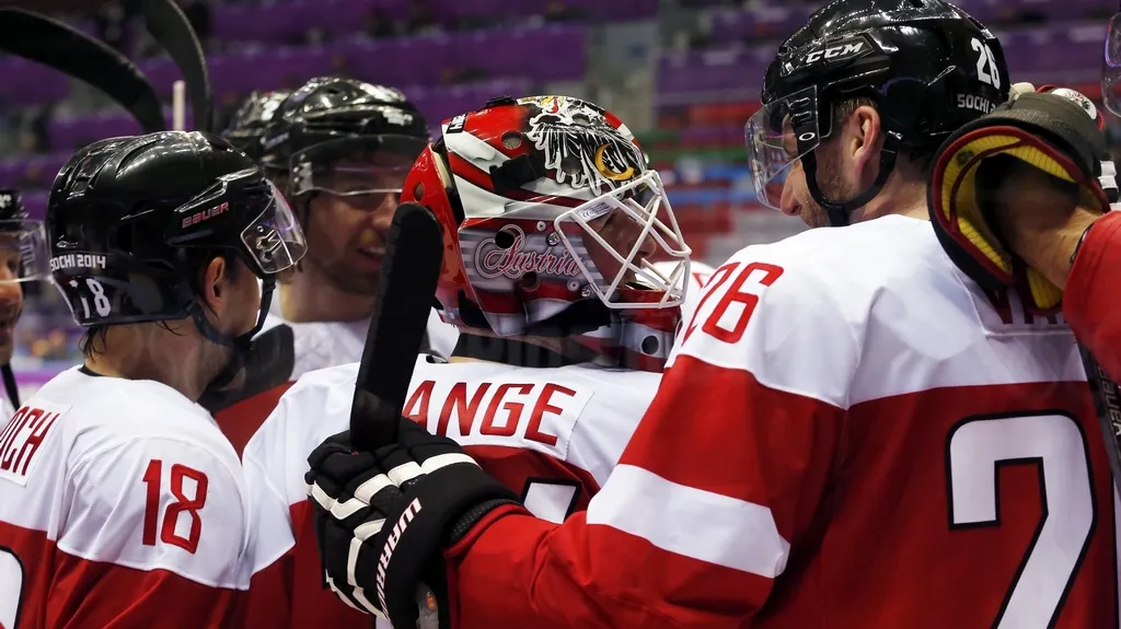 Rakušané si gratulují po výhře nad Norskem