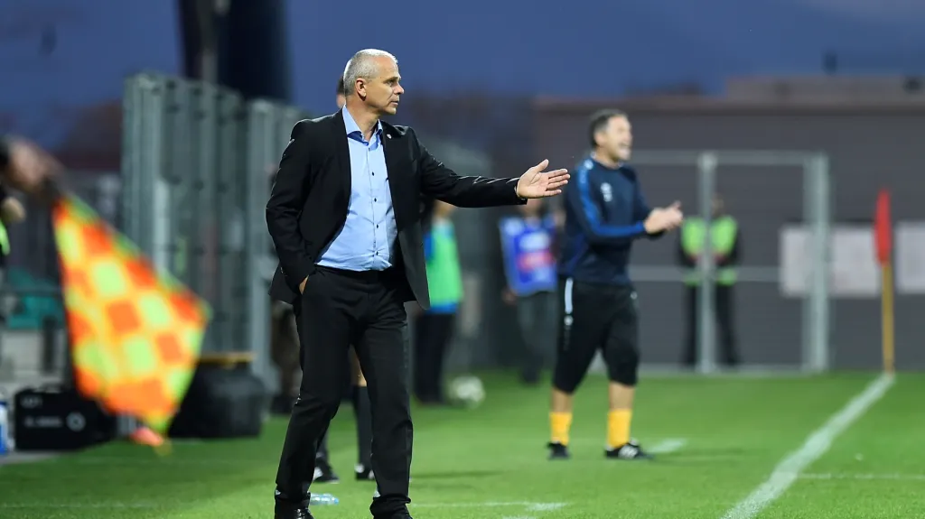 Trenér české reprezentace do 21 let Vítězslav Lavička 