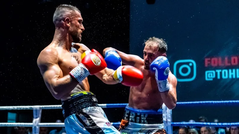 Polakovič porazil na body Ageteljana a udržel pás českého šampiona