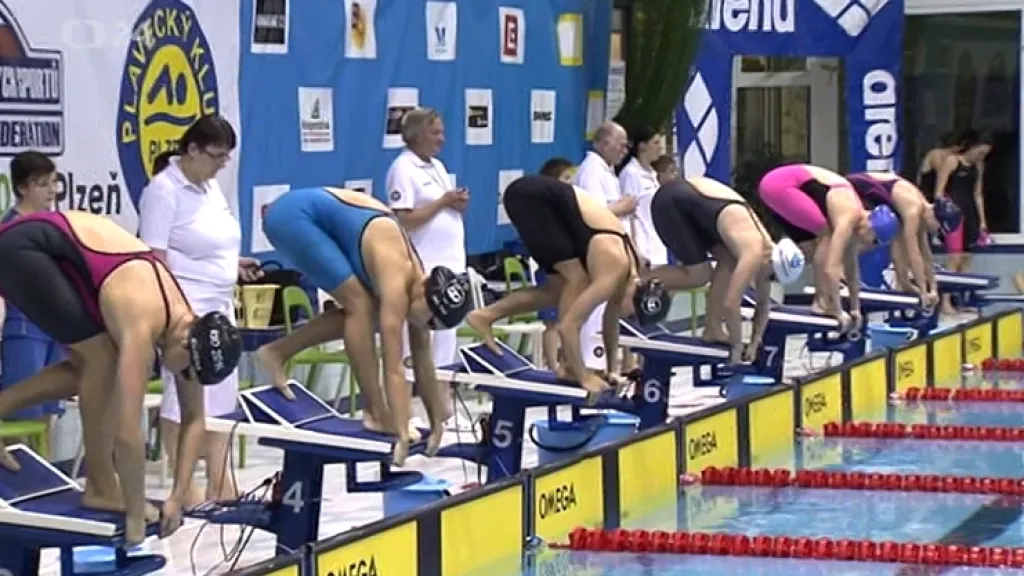 Svěcená ovládla motýlkářský sprint