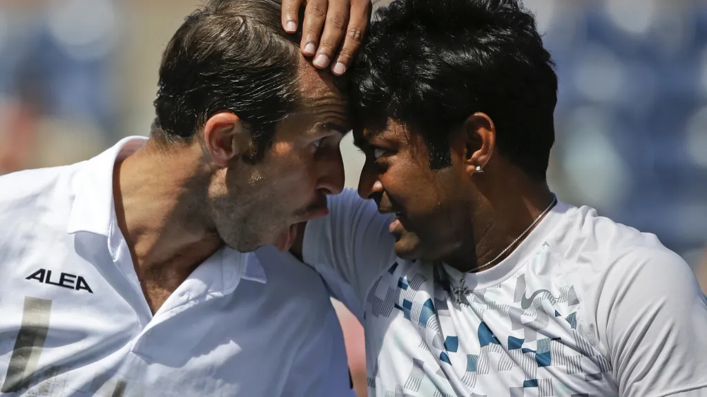 Radek Štěpánek a Leander Paes