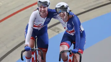 Katie Archibaldová a Emily Nelsonová