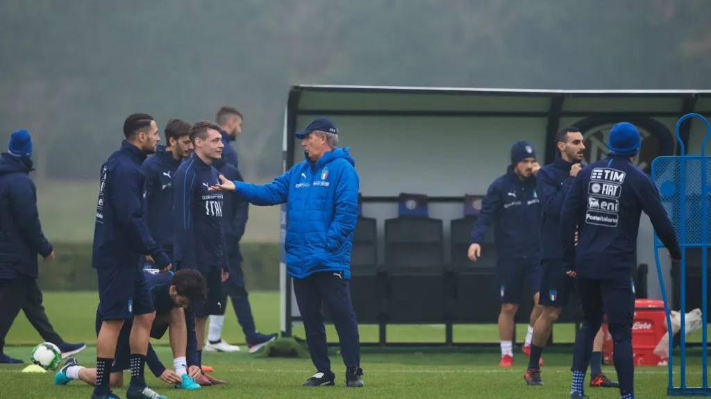 Italský kouč Giampiero Ventura připravuje tým na odvetu baráže