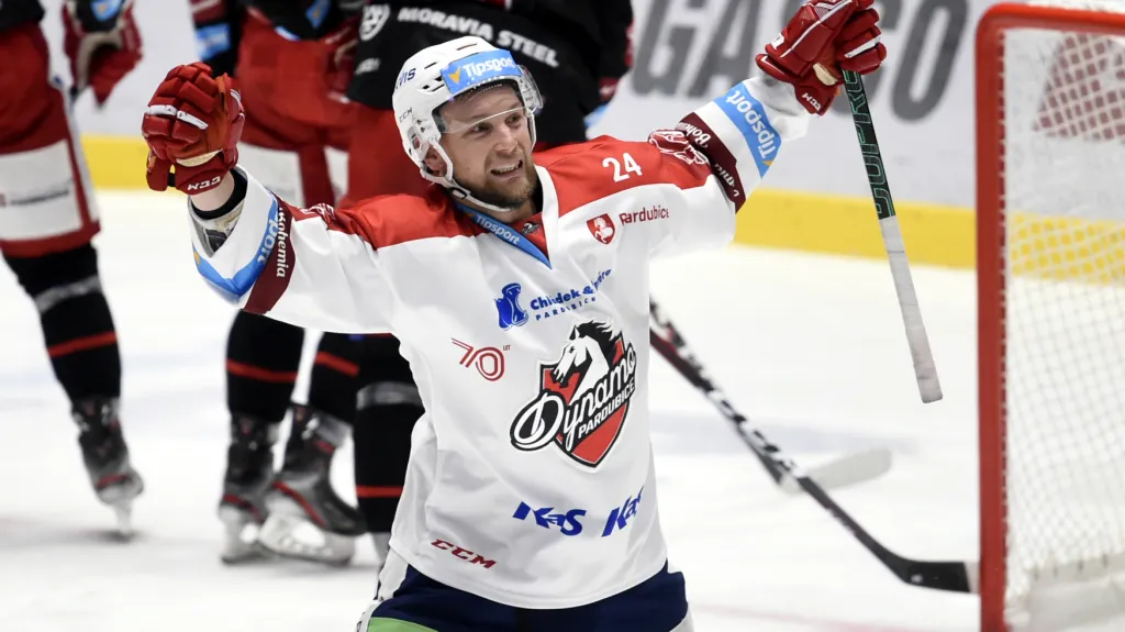 Johan Harju slaví svůj první extraligový gól