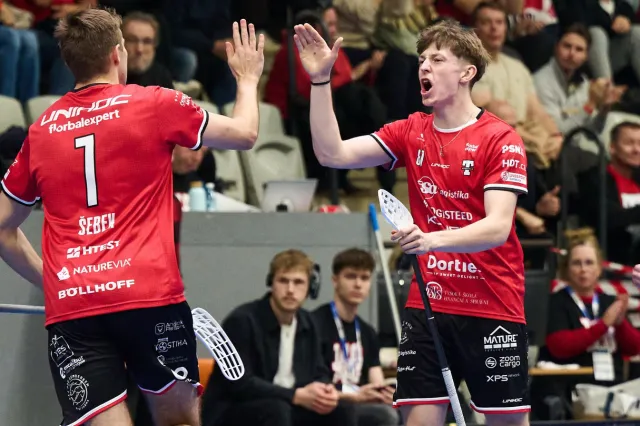 Superfinále florbalistů. O ženském titulu se rozhodlo čtyři vteřiny před sirénou