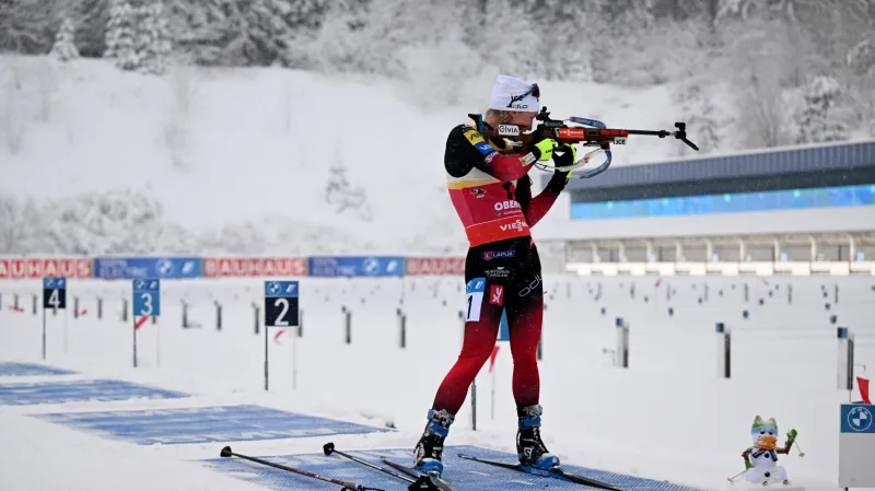Sestřih stíhacího závodu SP biatlonistek v Oberhofu