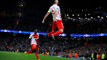 Falcao z Monaka se raduje ze vstřelené branky