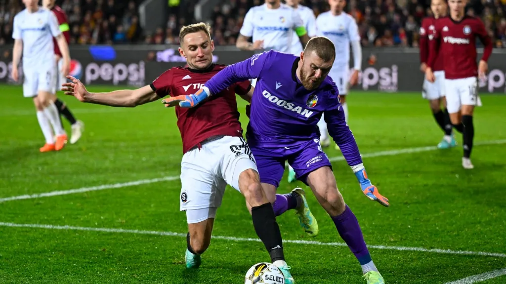 Sparta – Plzeň, Kuchta v souboji se Staňkem