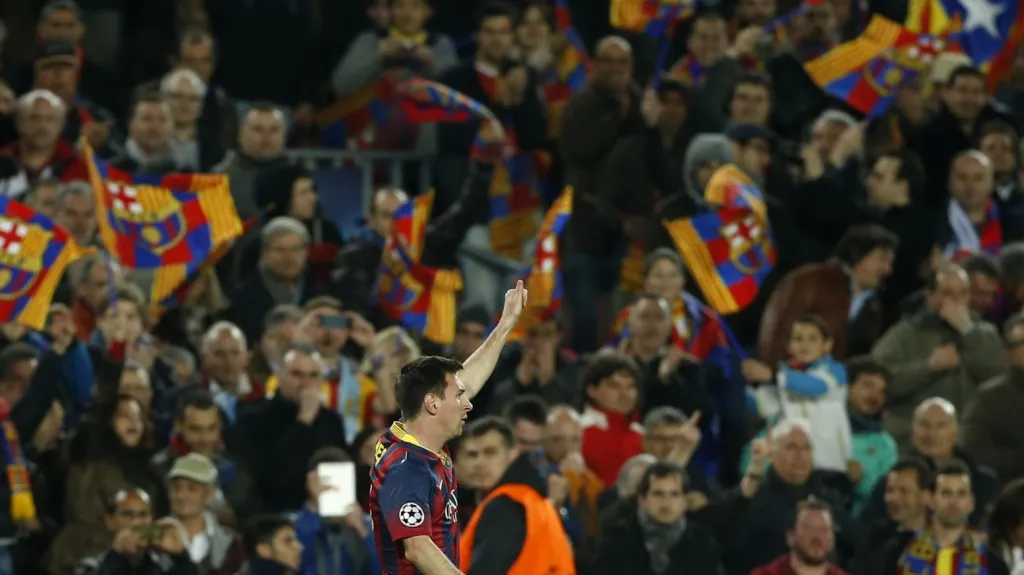 Lionel Messi slaví branku v síti Manchesteru City