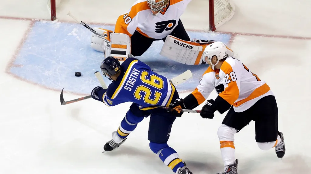 Michal Neuvirth v utkání proti Dallasu