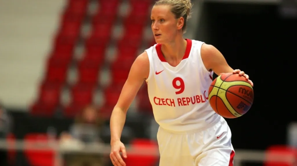 Rozehrávačka reprezentace Kateřina Bartoňová