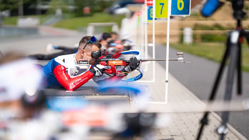 Biatlonisté během letní přípravy