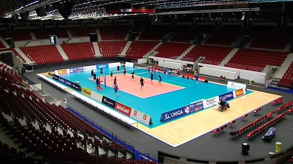 Čeští volejbalisté v KV aréně