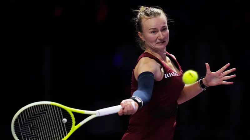 Krejčíková na Turnaji mistryň porazila Pegulaovou