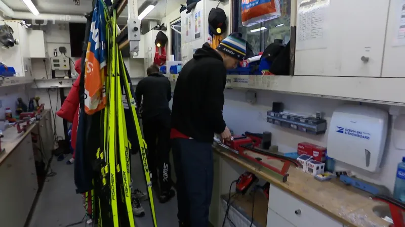 Český servisní tým se musí vypořádat s náročnými meteorologickými podmínkami v Trondheimu