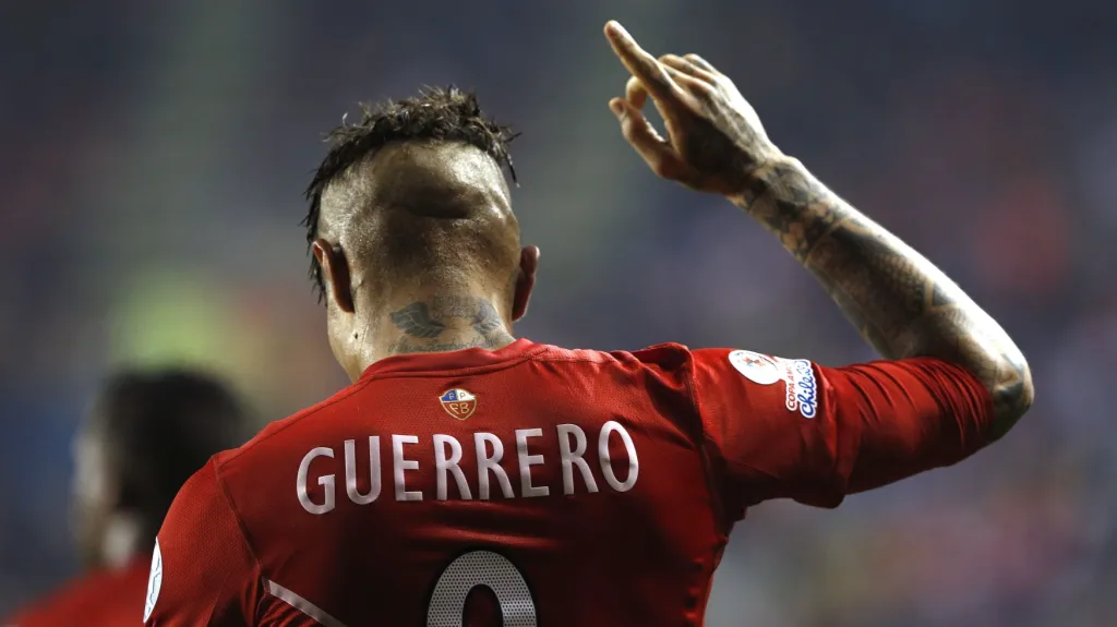 Peruánec Paolo Guerrero 