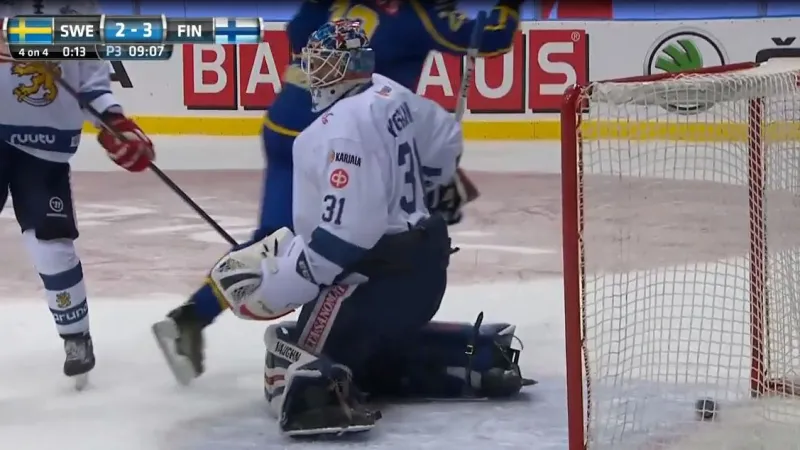 Gól v utkání Švédsko - Finsko: Holm  - 2:3 (51. min.)