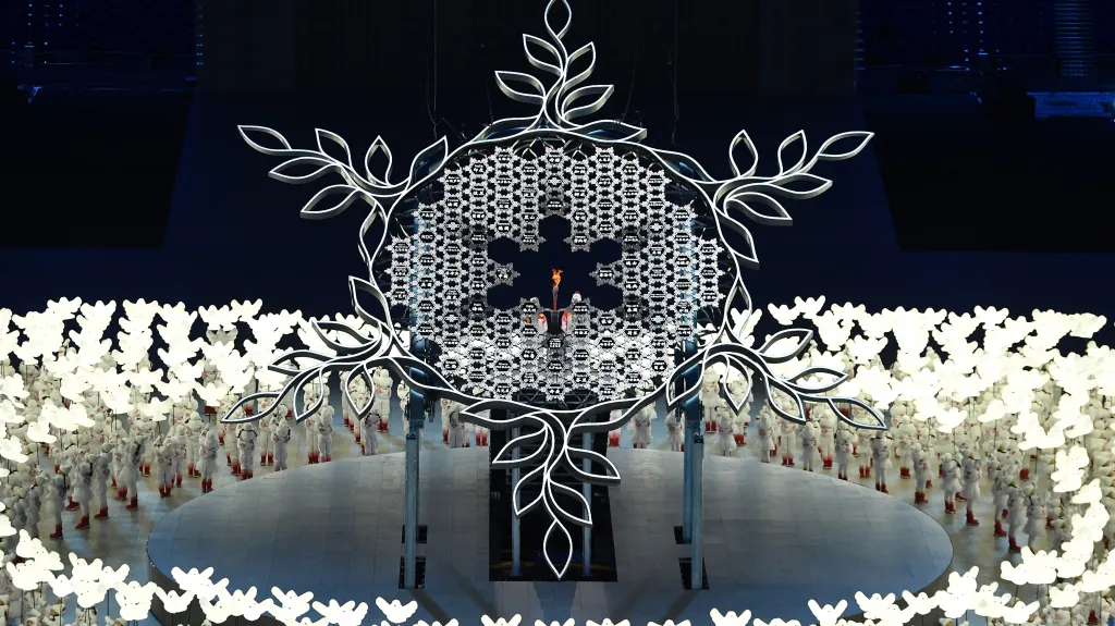 Olympijský oheň v Pekingu vzplál velmi netradičně