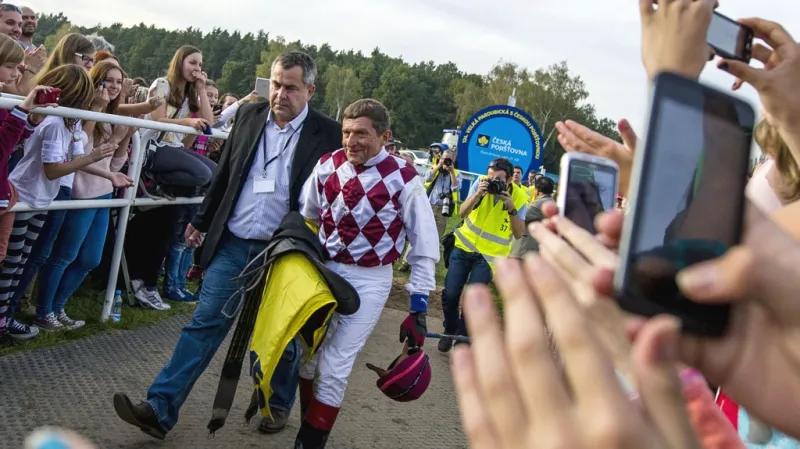 Osmadvacátá Velká pardubická pro Josefa Váňu