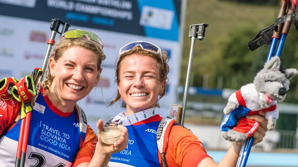 Tereza Vinklárková s Lucií Charvátovou