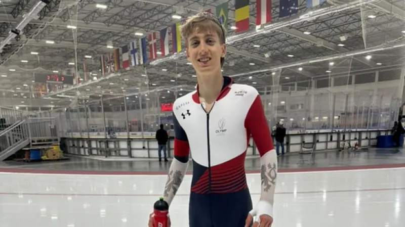 Rychlobruslař Jílek opět překonal světový rekord na 3000 m