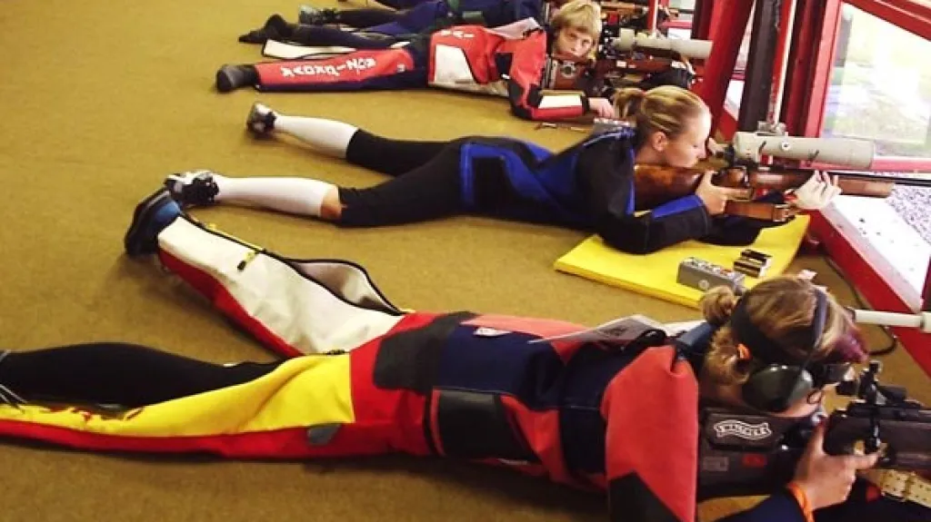 Střelba ze sportovní malorážky vleže