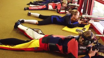 Střelba ze sportovní malorážky vleže