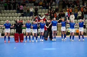 České pozemní hokejistky