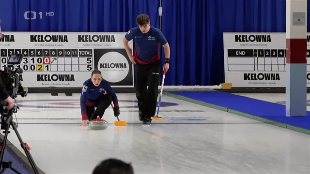 Sestřih finále olympijské kvalifikace curlerů Zelingrové a Chabičovského