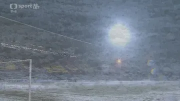 Zasněžený stadion Na Julisce