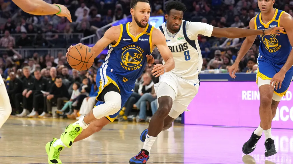 Utkání Golden State – Dallas