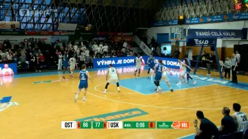 Závěr utkání Ostrava – USK Praha s ohlasy