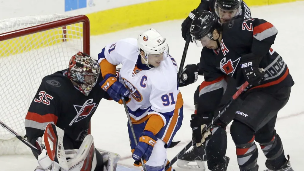 Carolina - NY Islanders