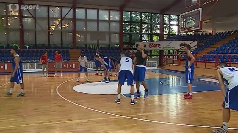 Po čtyřech porážkách chtějí uspět. Basketbalisty v přípravě čeká Japonsko