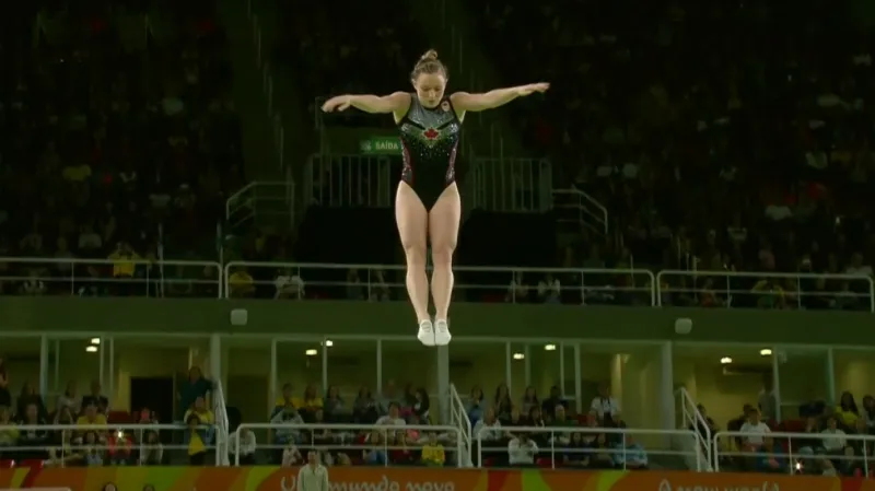 Vítězná sestava Rosannagh MacLennanové na trampolíně