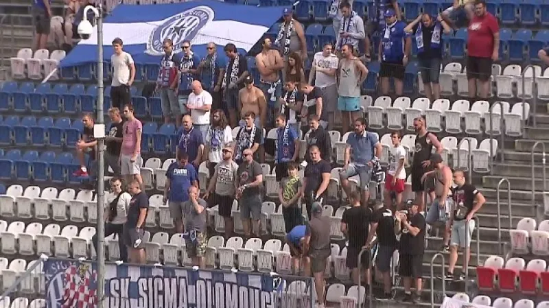 Rasistické chování fanoušků v Olomouci má dohru