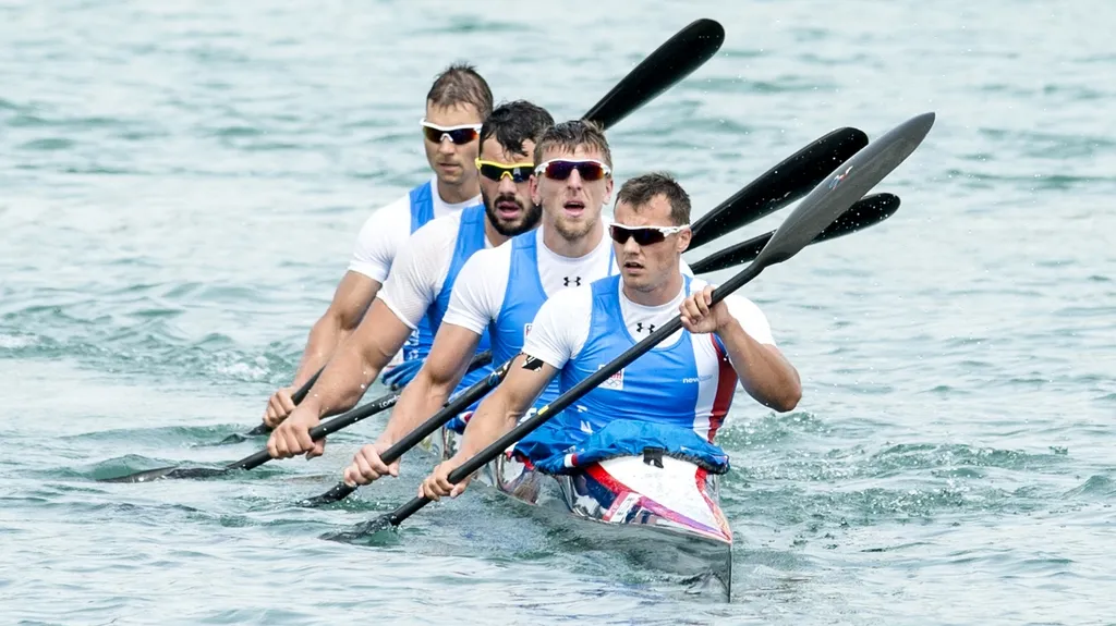 Čtyřkajak ve složení Havel, Trefil, Dostál, Štěrba