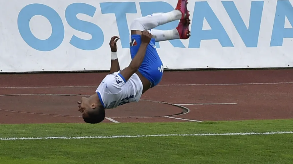 Carlos de Azevedo slaví branku