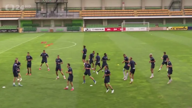 Bílek varuje před defenzivou a technickou vyspělostí soupeře