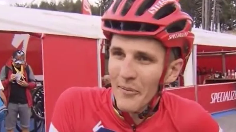 Jaroslav Kulhavý dorazil do dějiště MS