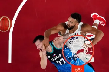 Tvrdý atak Rudy Goberta na Luku Dončiče