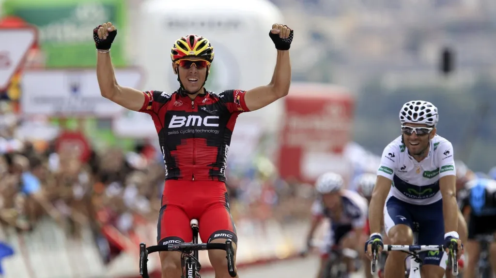 Philippe Gilbert slaví vítězství v 19. etapě na Vueltě