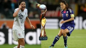 Souboj fotbalistek USA a Japonska