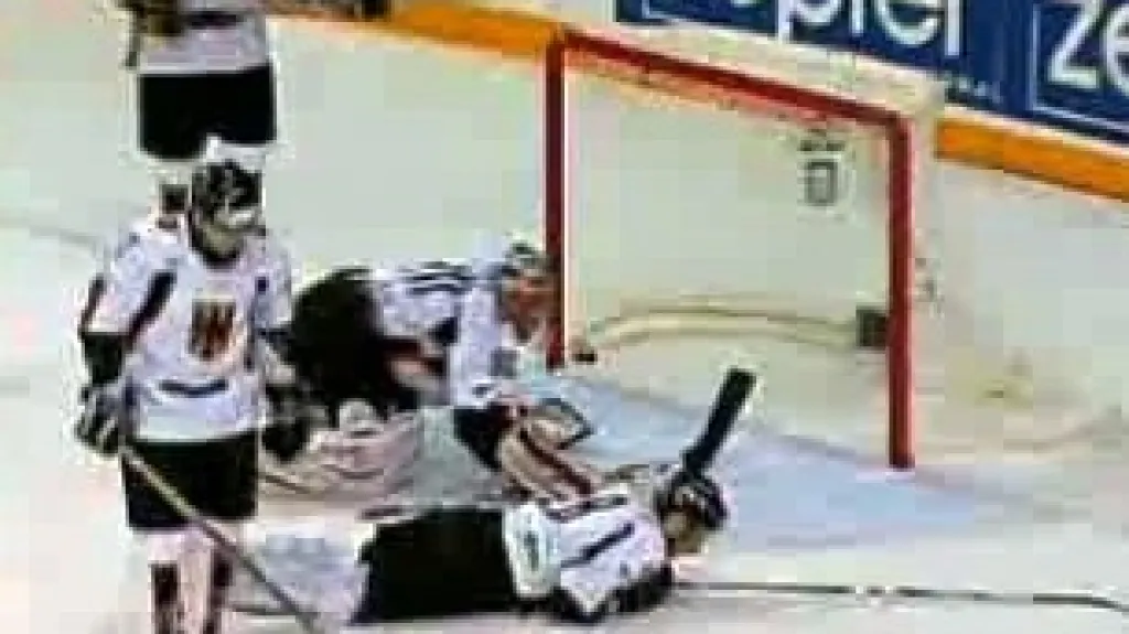 Němci nesli kanadské útoky těžce