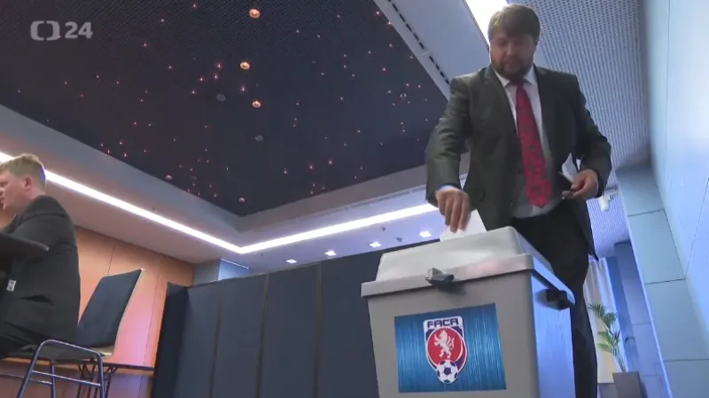 Pelta rezignoval na post předsedy FAČR