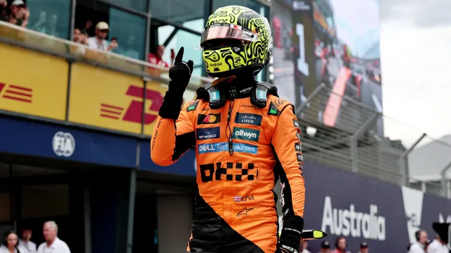 První pole position v sezoně si v Melbourne vyjel Norris